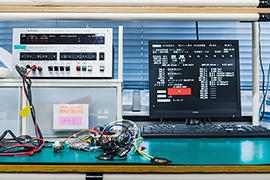 イメージ：リレー特性検査機